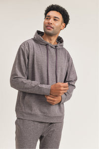 Essential Hoodie Pullover